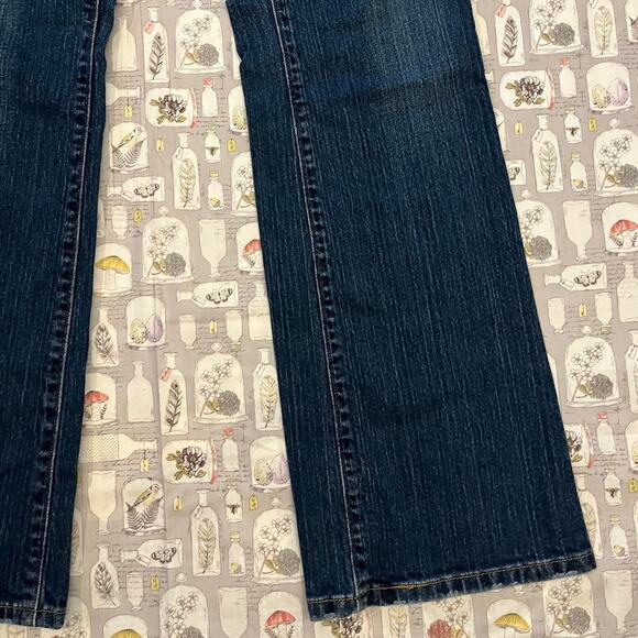 Levis vintage bootcut 565 jeans - Picture 9 of 9